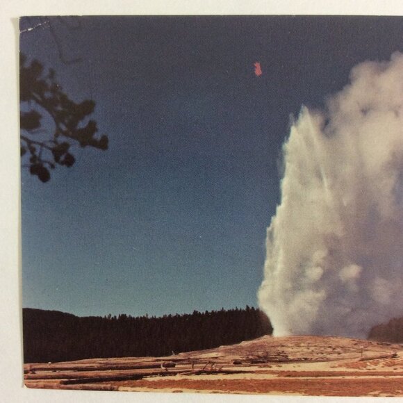 VINTAGE Post Card Old Faithful Geyser Yellowstone - Picture 5 of 12